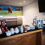 여관 Fruehstueckspension Ochnerbauer 킨드버그